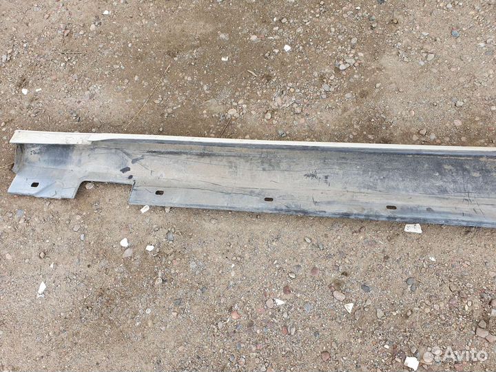 Порог правый Mercedes CLS W218 C218 W 218 C 218