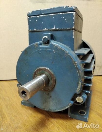 Электродвигатель асинхронный 0,55кВт