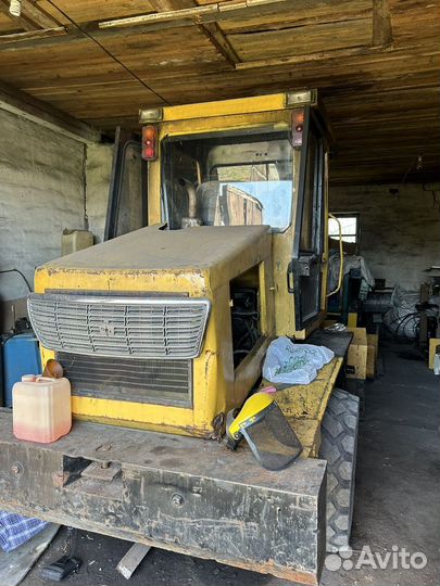 Фронтальный погрузчик Yongyi 939, 2000