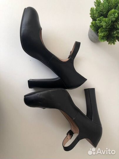Туфли женские 40 размер, черные