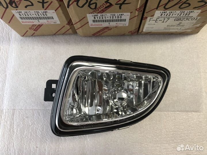 Птф toyota corolla E112 1997-2001 8122112150