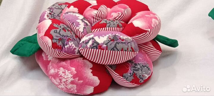 Декоративная подушка Роза