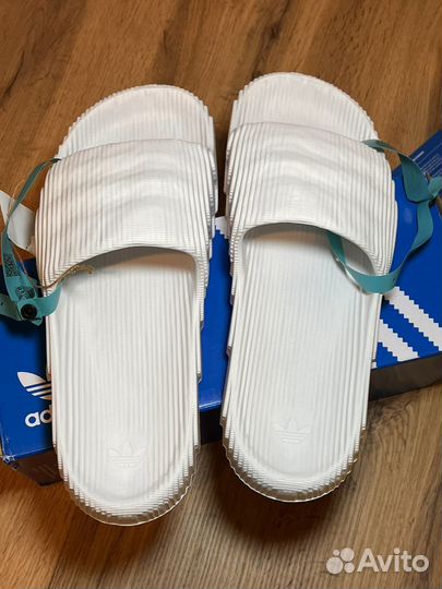 Тапочки Adidas originals Adilette 22