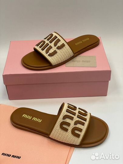 Шлепки женские от MIU MIU