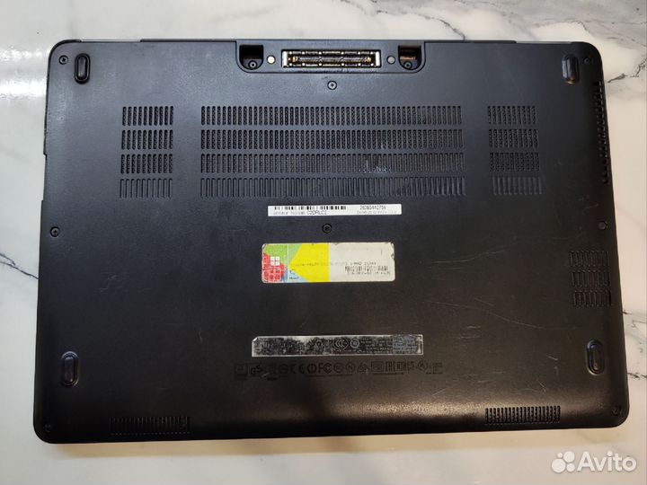 Dell Latitude E7270