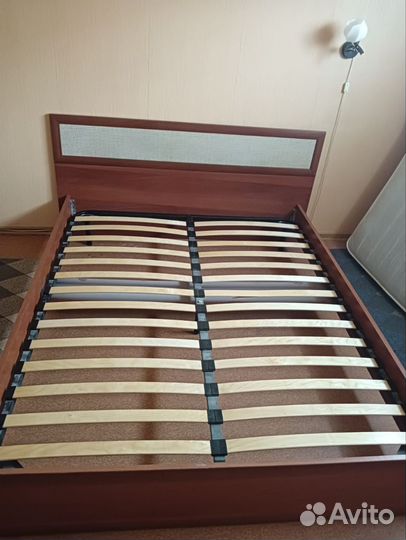 Кровать 160х200 бу