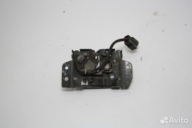 Замок капота 5908A058 Mitsubishi Pajero 4