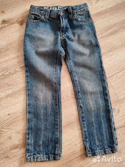 Джинсы,рубашка,кардиган 104-110