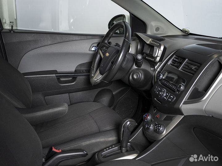 Chevrolet Aveo 1.6 AT, 2012, 196 500 км