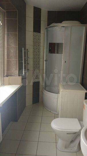 Комната 38 м², 1/2 эт.