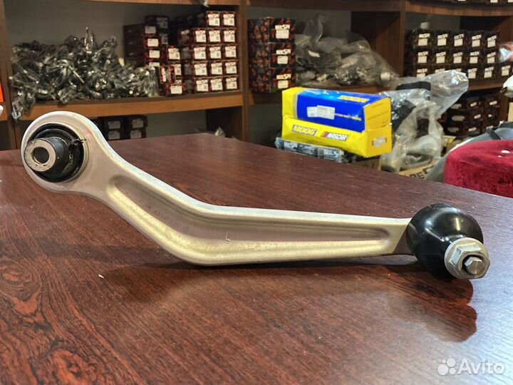 Задний рычаг на BMW 5(E39)