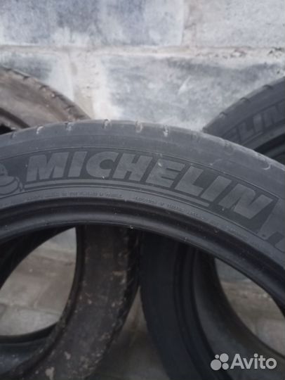Michelin Pilot Sport 3 23.5/4.5 R18