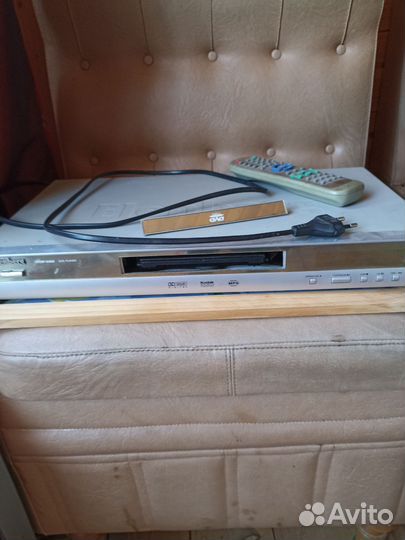 Dvd плеер elenberg на запчасти