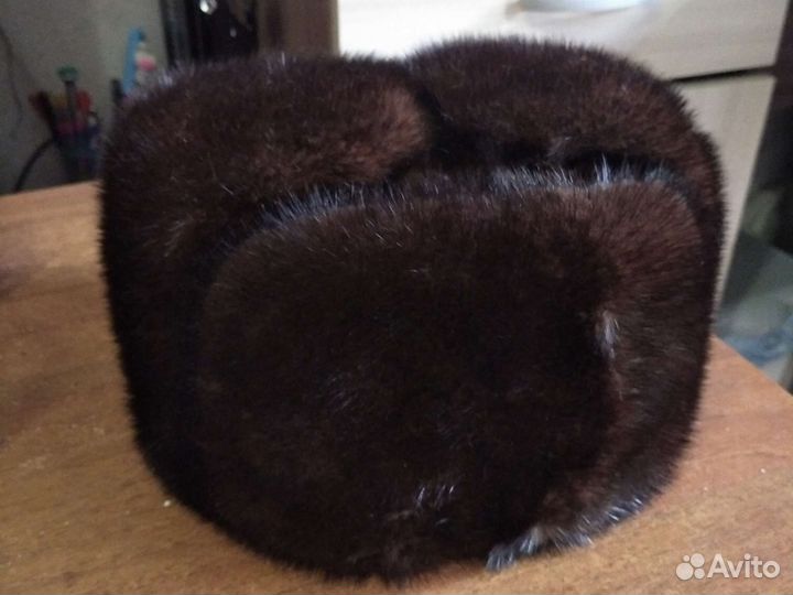 Мужская шапка