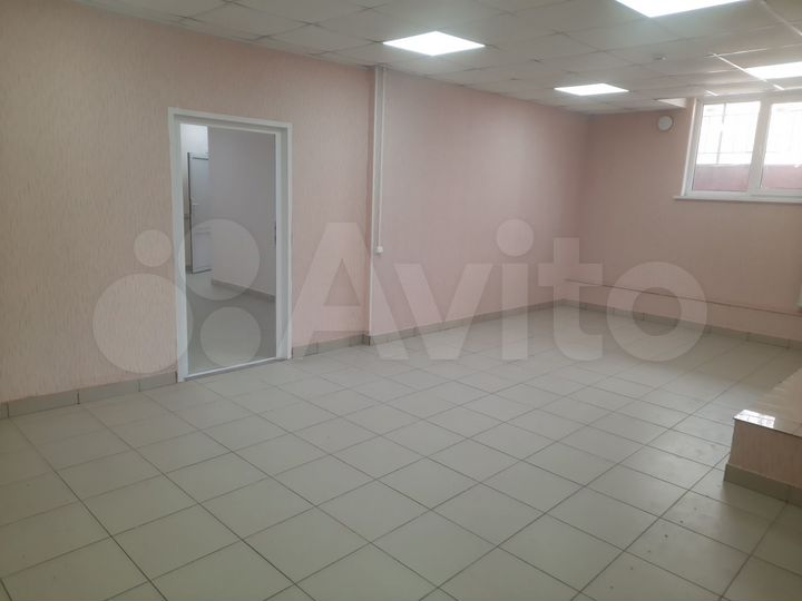 Свободного назначения, 42 м²