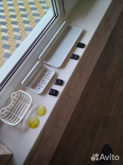 Мыльница, полочка в ванну