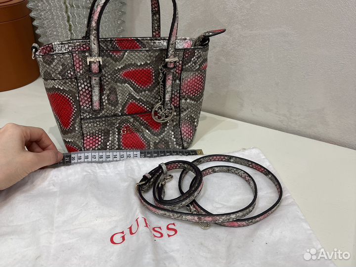 Сумка guess