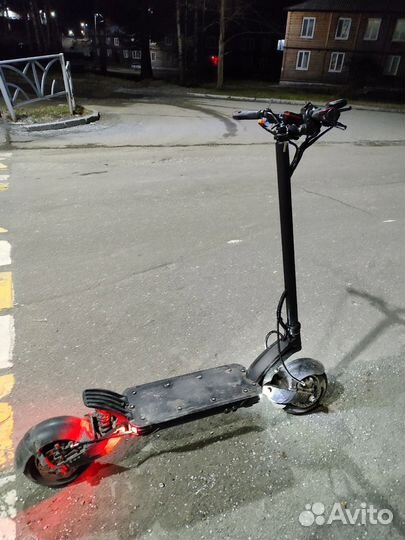 Электросамокат kugoo g1