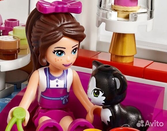 Конструктор. Friends 10496 Кондитерская