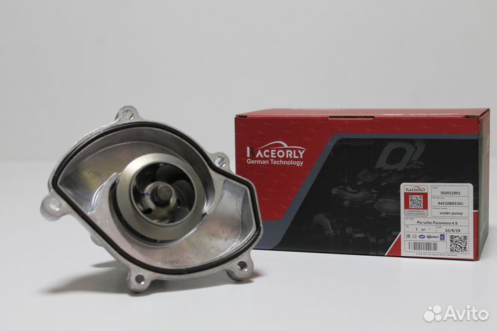 Помпа водяной насос Panamera 94810603301