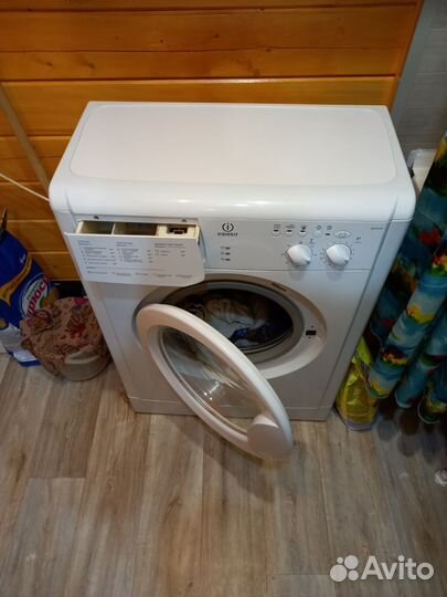 Стиральная машина индезит(Indesit) 4 кг