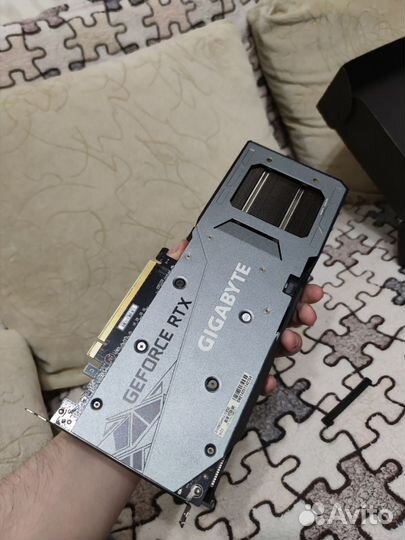 Продам gigabyte nvidia GeForce RTX 3060 GV-N3060GA