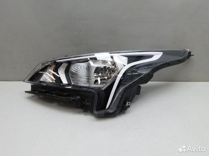 Фара левая Kia Rio