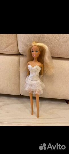 Кукла Барби