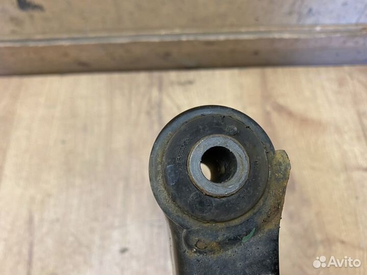 Рычаг передний правый Polo Sedan Rapid Бу оригинал