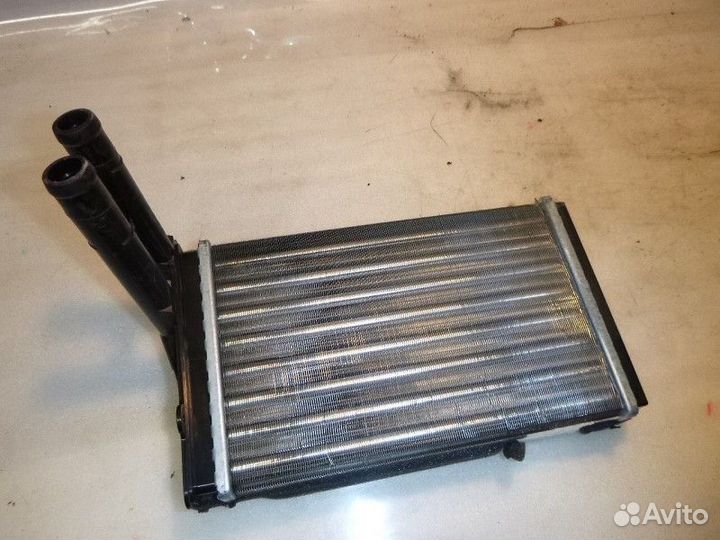 Радиатор отопителя Volkswagen passat passat B5 2000-2005