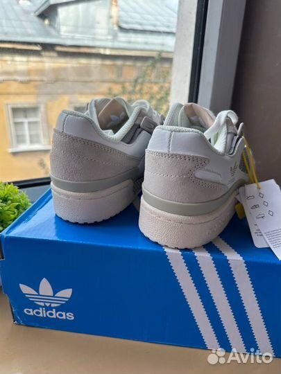 Кроссовки Adidas Forum 84 Low женские