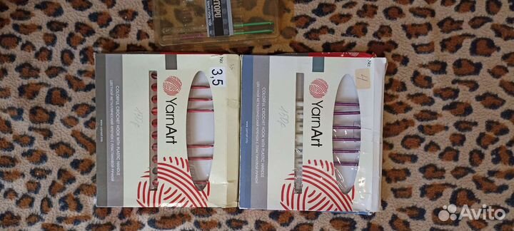 Спицы и крючки для вязания