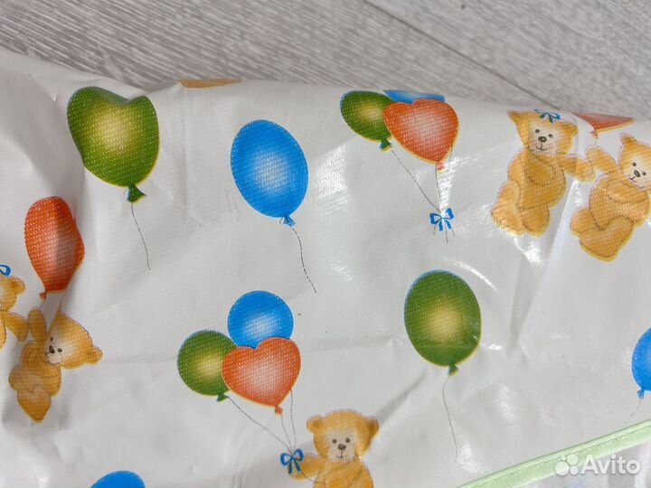 Наматрасник непромокаемый на детскую кроватку