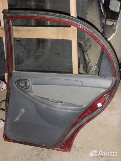 Дверь задняя правая Chevrolet Lanos