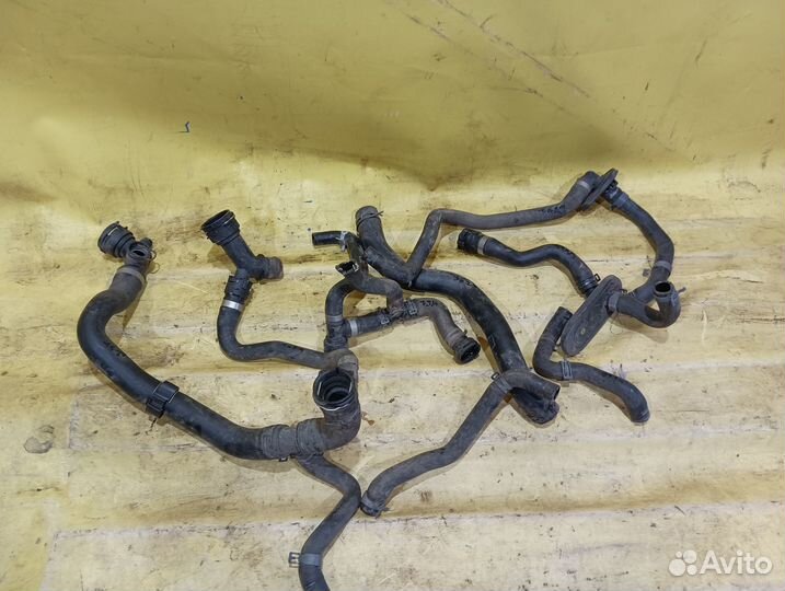 Шланг патрубок Audi A4 B9 2015 Ауди а 4