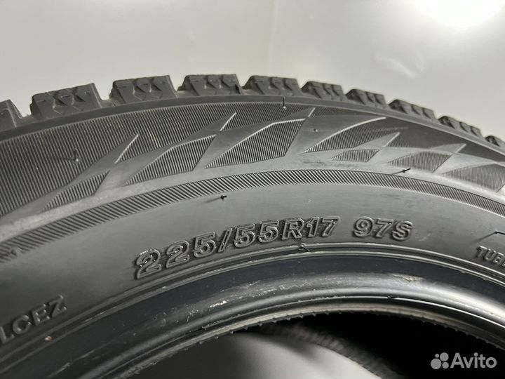 Bridgestone Blizzak Ice 225/55 R17