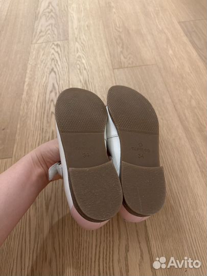 Туфли для девочки 34 размер белые