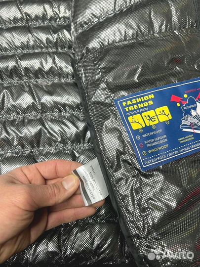 Легкие куртки Columbia стильные