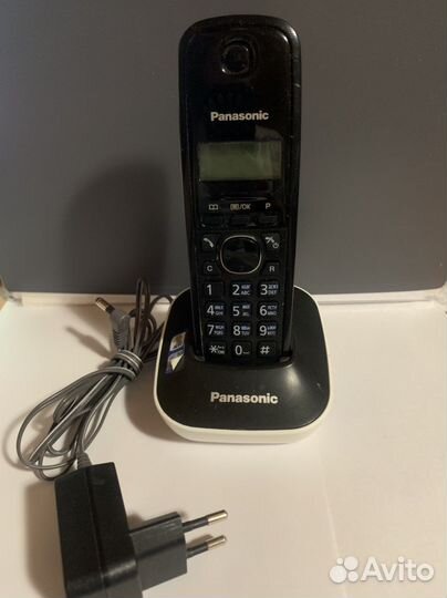 Радиотелефон Panasonic KX-tg2511ru