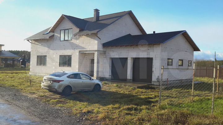 Дом 260 м² на участке 15 сот.