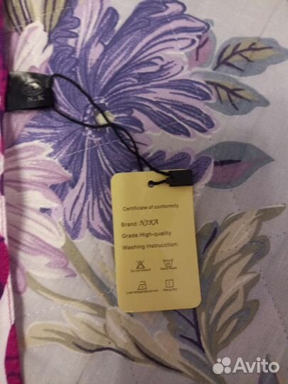 Платок из хлопка новый 115/115 см