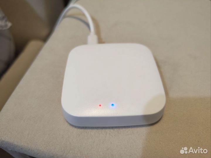 Шлюз Zigbee от Moes