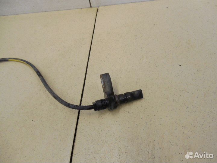 Датчик ABS передний правый Corolla E15 2006-2013