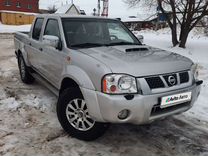 Nissan NP300 2.5 MT, 2012, 223 000 км, с пробегом, цена 800 000 руб.