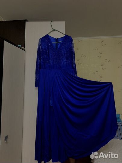 Вечернее платье