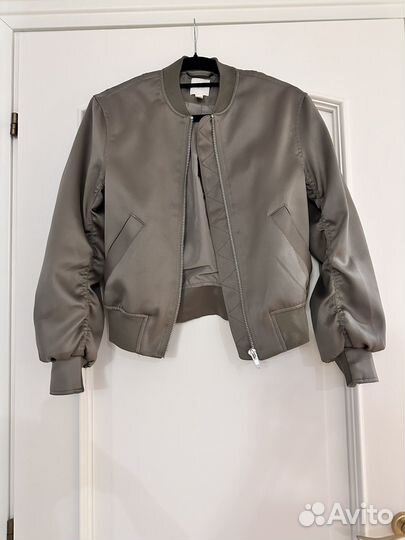 Куртка (бомбер) хаки зеленый HM xs-s