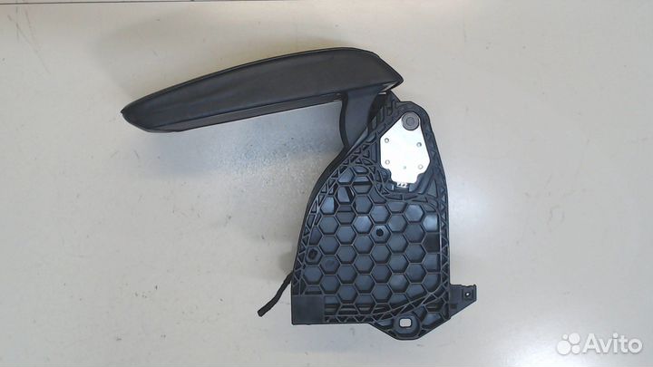 Подлокотник Skoda SuperB, 2010