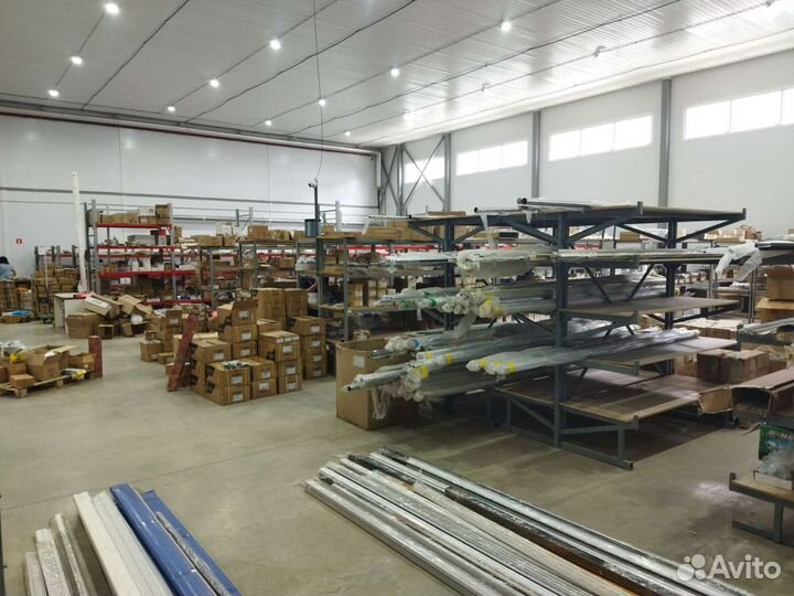 Кладовщик комплектовщик