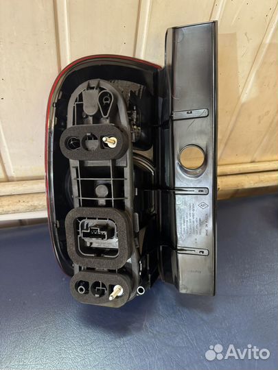 Фонарь задний правый duster 1 265500033R