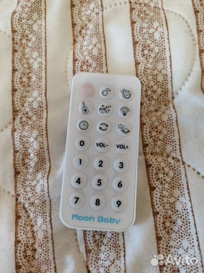 Музыкальный мобиль с проектором